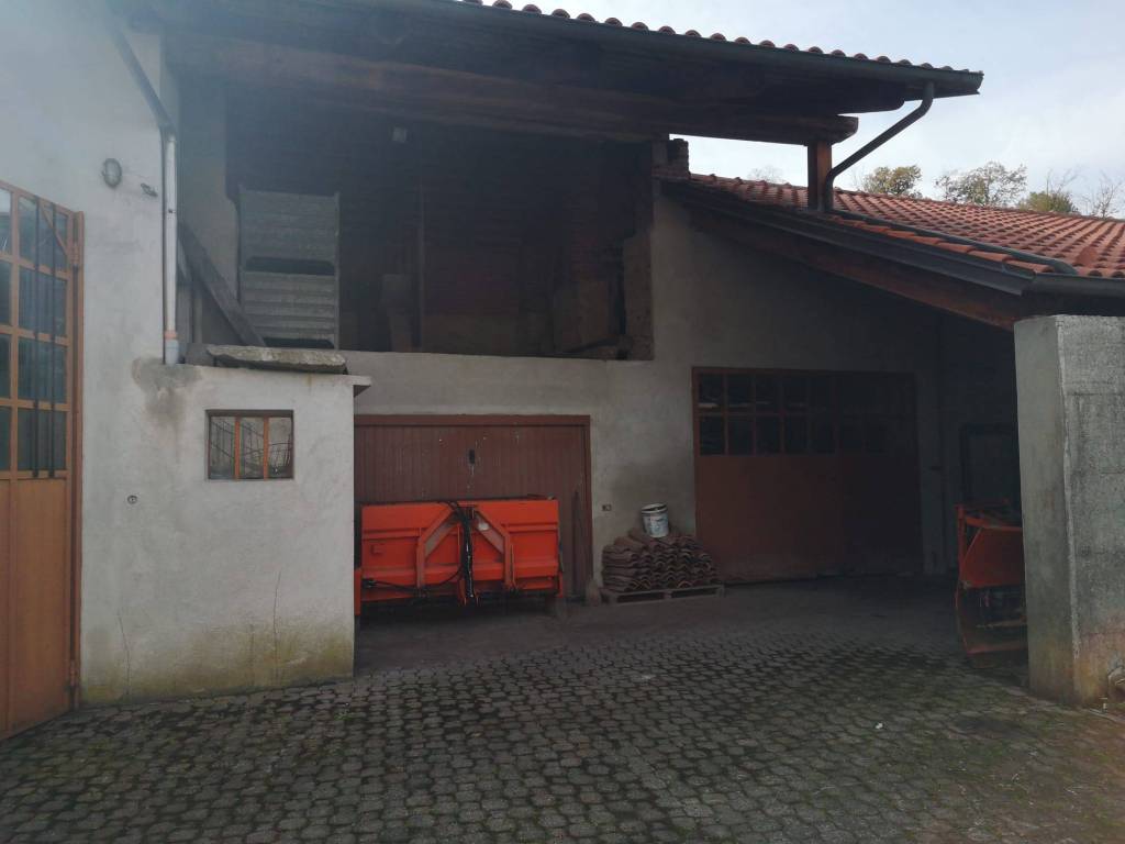 Rustico / casale a Zimone in Via Giuseppe Garibaldi, 1 - Foto 2