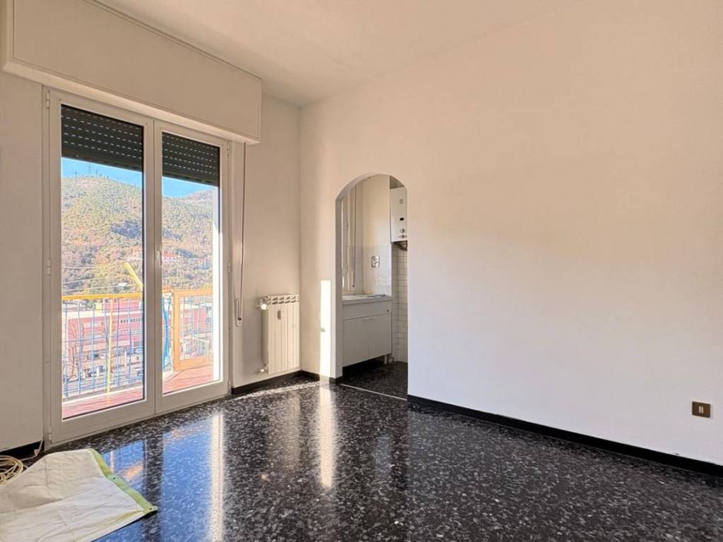 Appartamento a Savona in Via Francesco Crispi - Foto 3