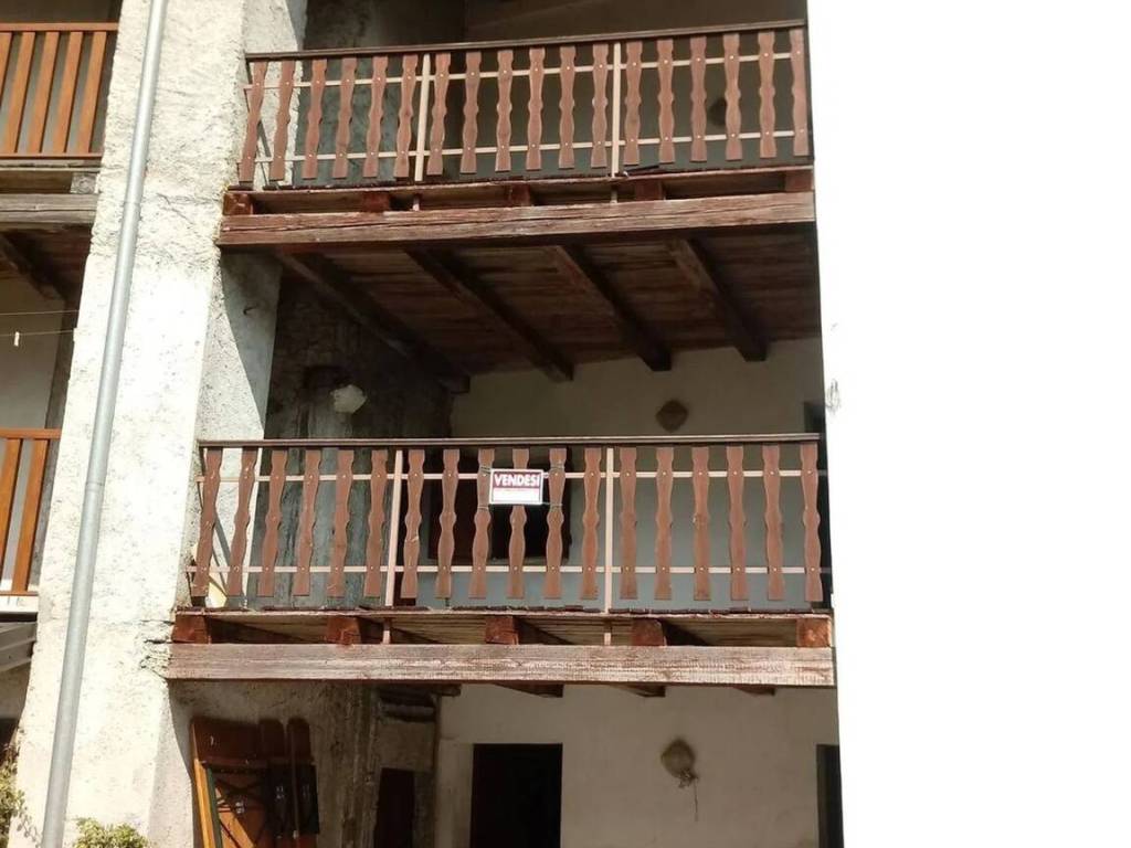 Villa a Meduno in Via Giuseppe Garibaldi, 24 - Foto 2