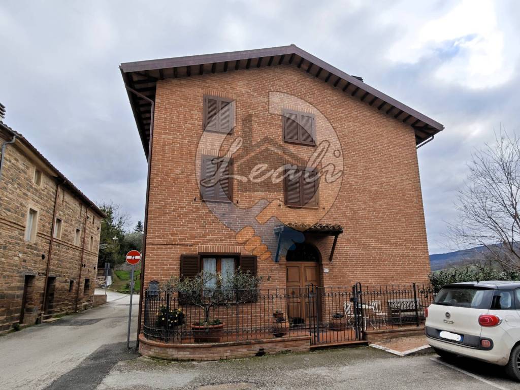 Casa indipendente a Belforte del chienti in VIA CAVOUR, 13 - Foto 2