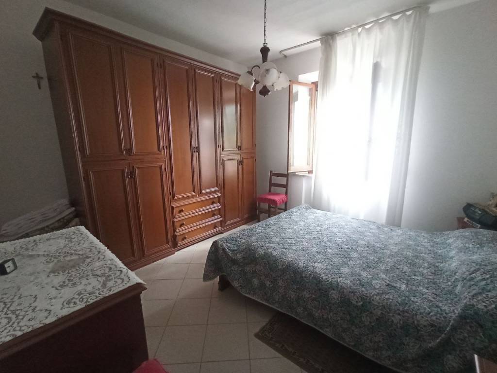 Villa a Castiglione del lago in Via Roma - Foto 4