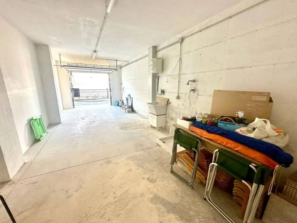 Box / garage a Petacciato in Via Lugano, 4 - Foto 3
