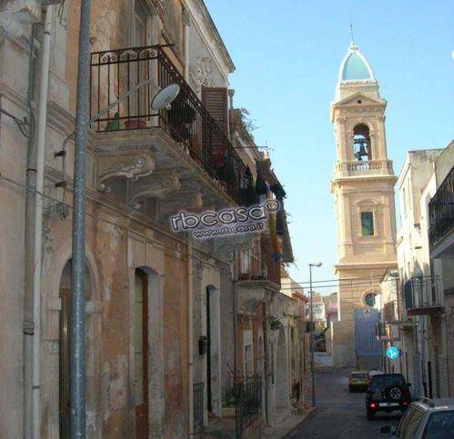 Casa indipendente a Ispica in Via Nino Bixio - Foto 2