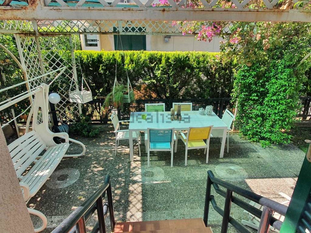 Villa a Caserta in Via Pasquale Tenga - Foto 2