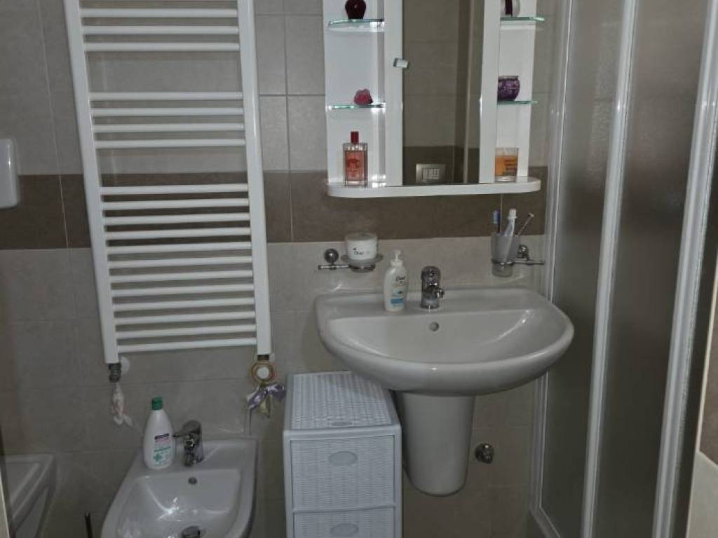 Palazzo / stabile a Andria - Foto 2