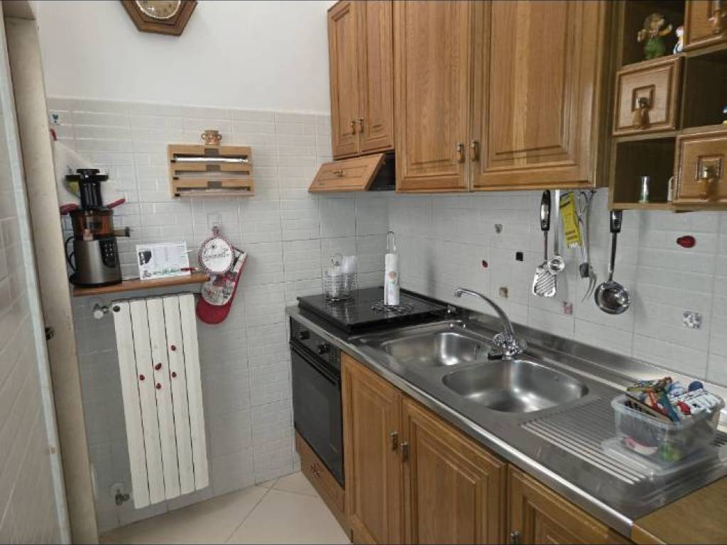 Palazzo / stabile a Andria - Foto 3