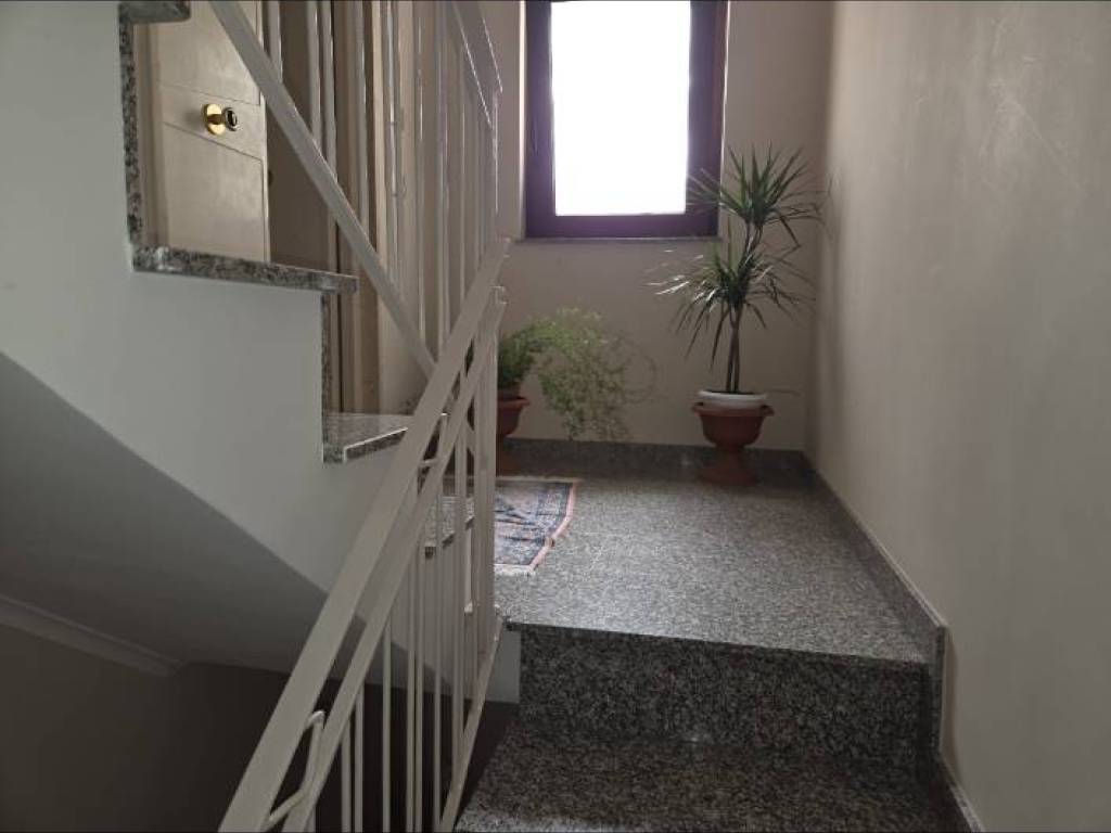 Palazzo / stabile a Andria - Foto 4