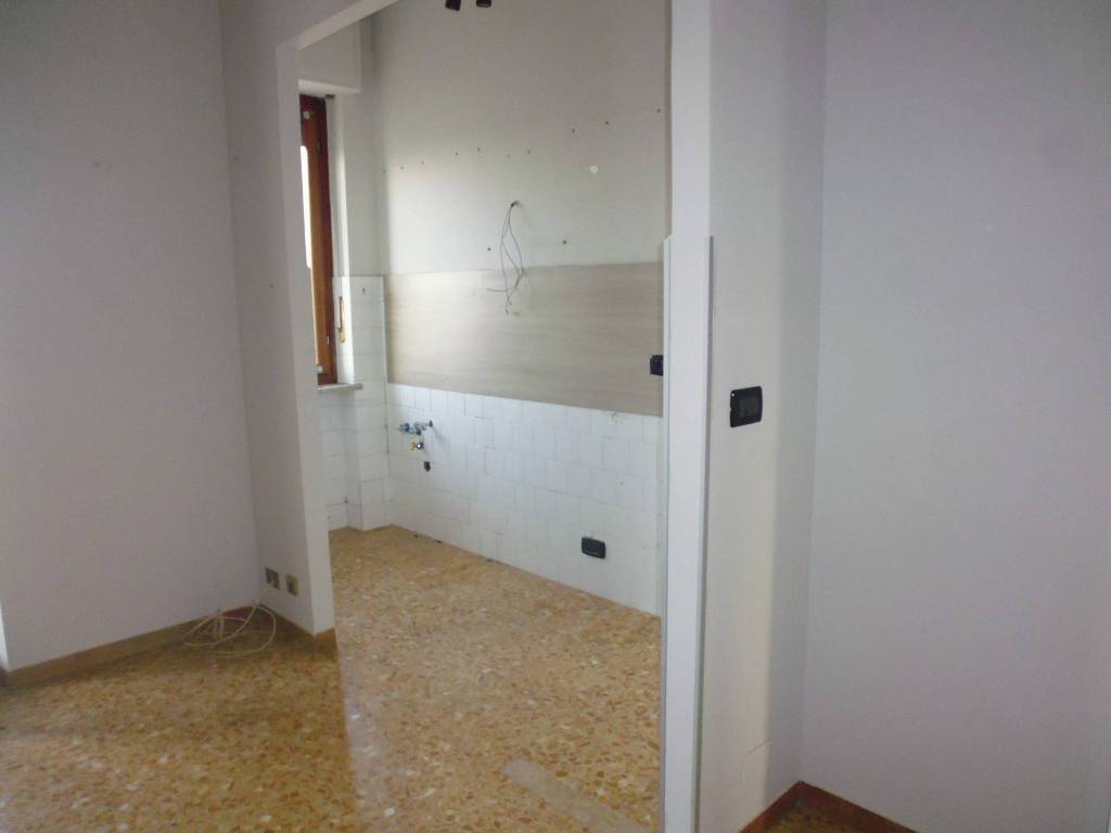 Appartamento a Moncalieri in Strada Tagliaferro - Foto 2