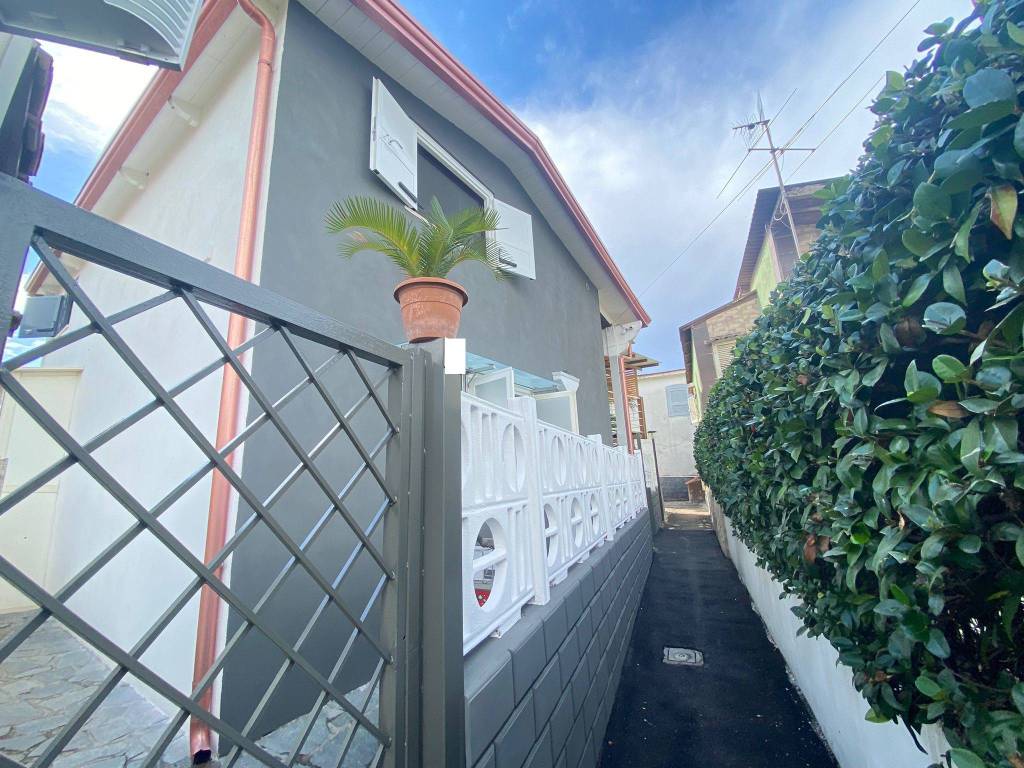 Villa a Giugliano in campania in Via Scipione l'Africano - Foto 4