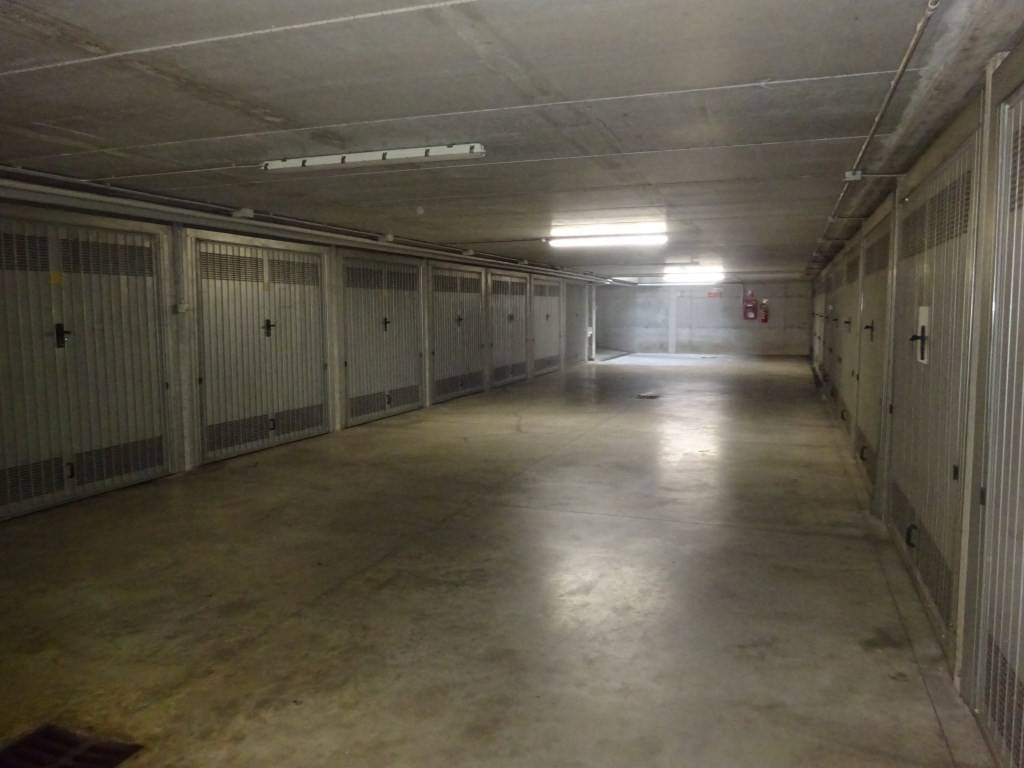 Box / garage a Bergamo in Via Borgo Palazzo, 100 - Foto 5