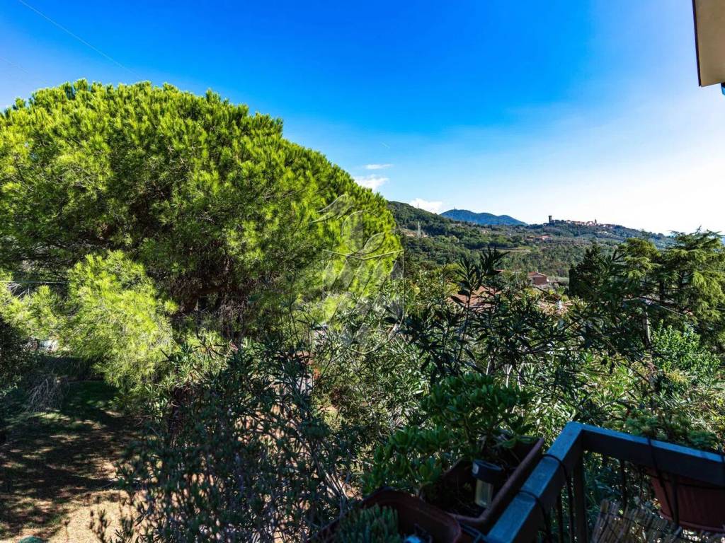 Villa a Castelnuovo magra in Montecchio S.N.C. - Foto 3