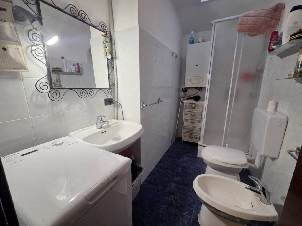 Appartamento a Genova in Via Delle Fabbriche, 183 - Foto 5