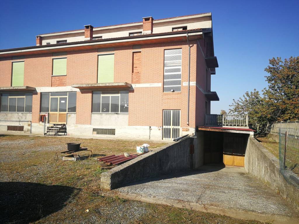 Palazzo / stabile a Alice castello in Località Boagno, 10 - Foto 3