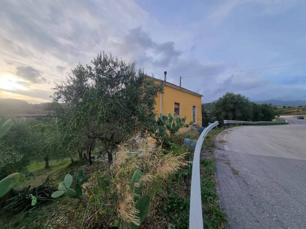 Rustico / casale a Contursi terme in SP 429 - Foto 2