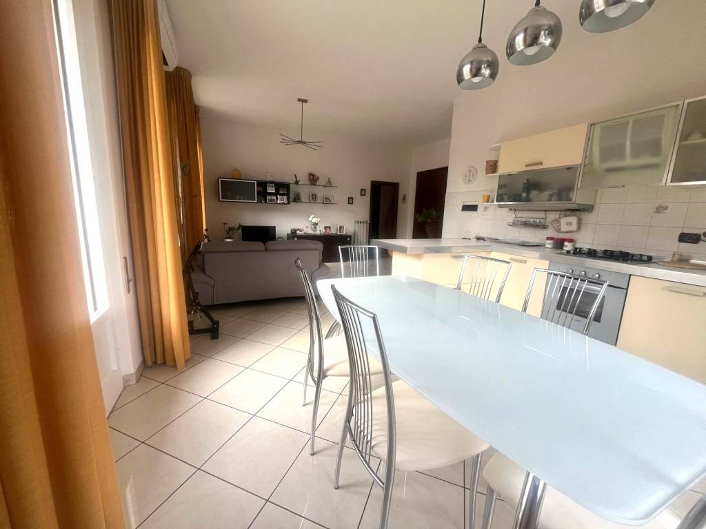 Appartamento a Prato in via zarini, 277 - Foto 3