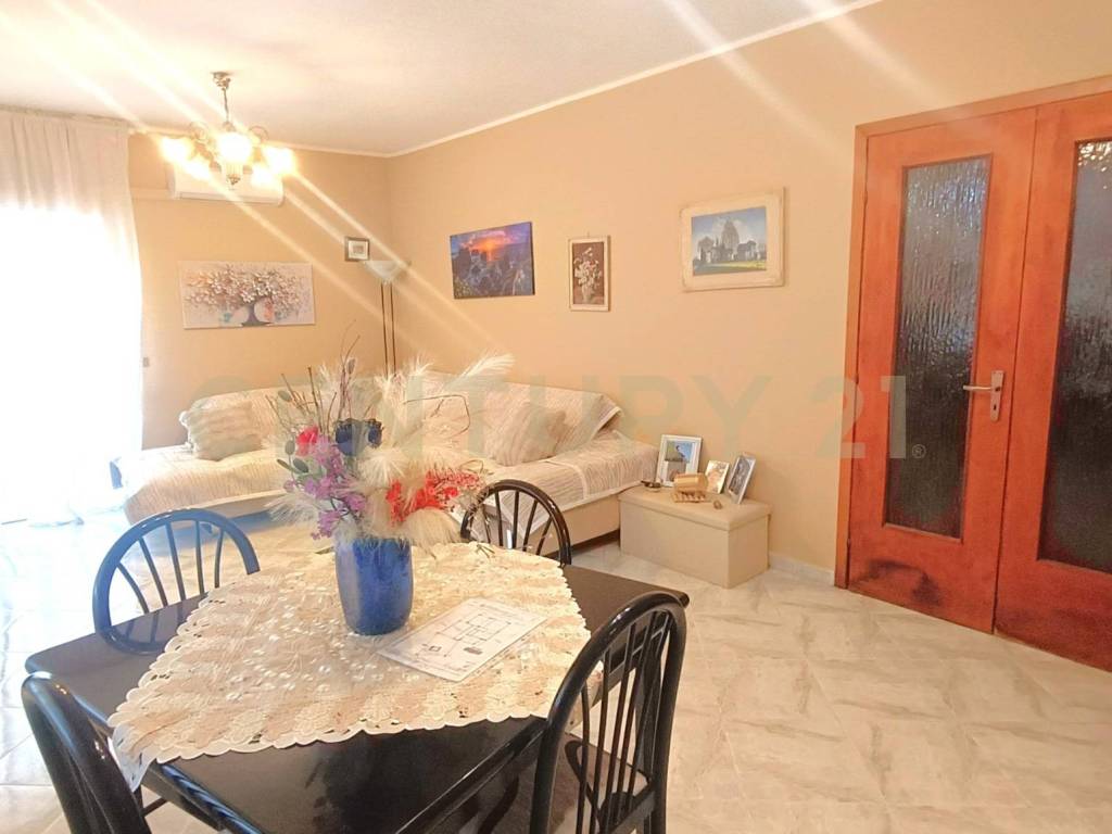 Appartamento a Messina in Via Madonna del Guidare - Foto 4