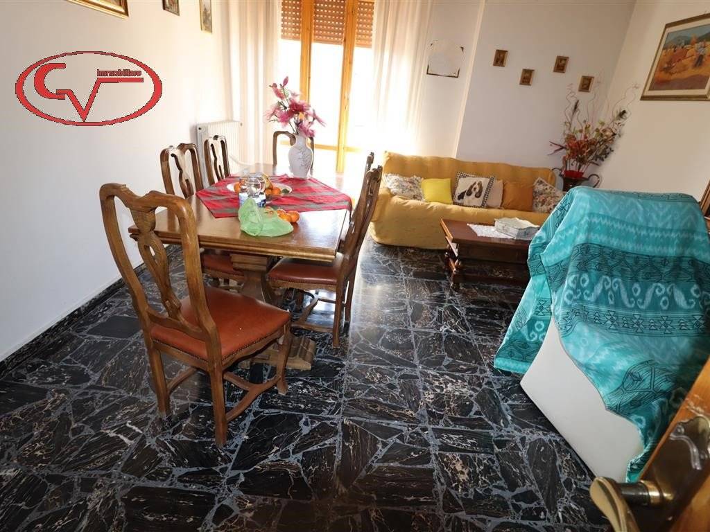 Appartamento a Terranuova bracciolini in Via Sant'Antonio - Foto 2