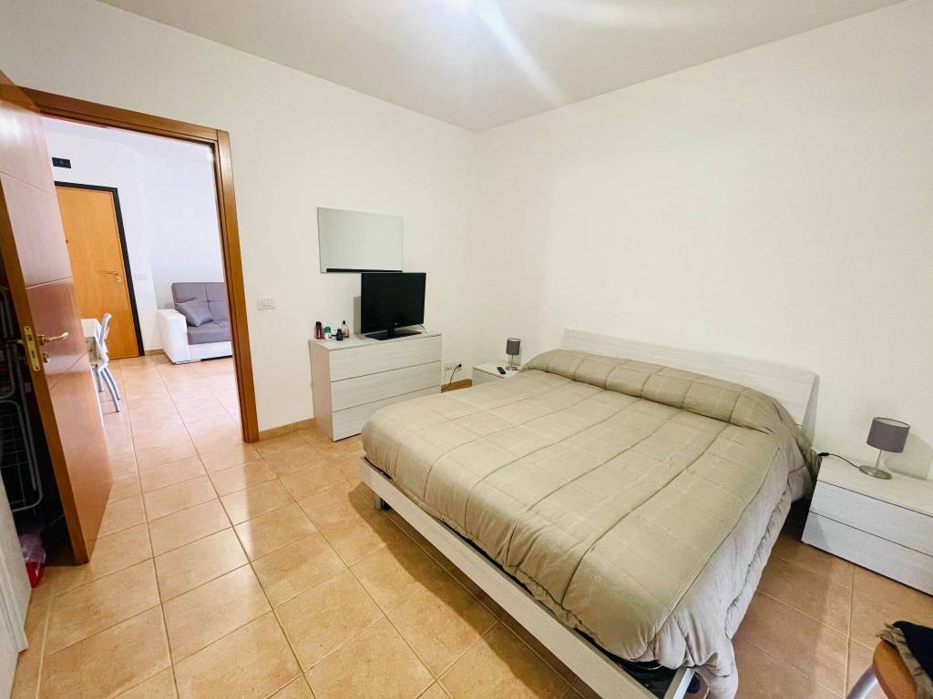Appartamento a Valenzano in Via Martiri di Nassirya, 13 - Foto 2