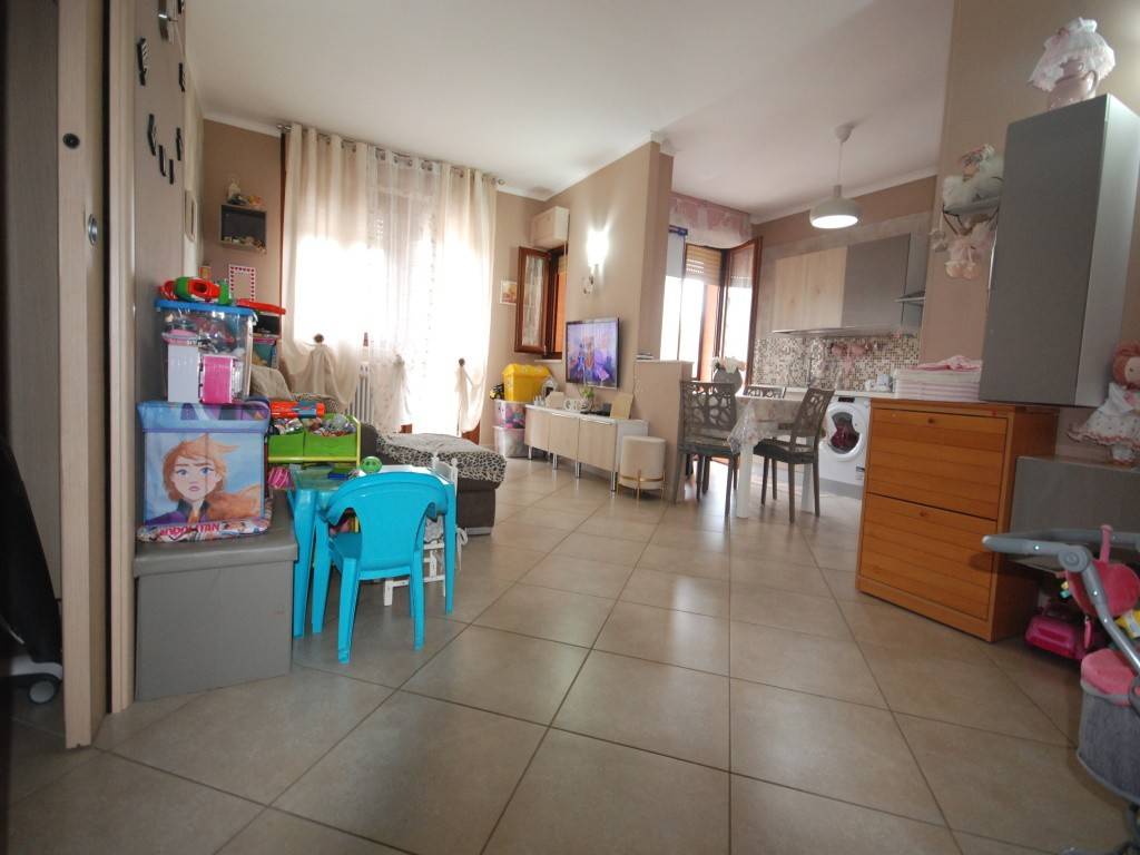 Appartamento a Foggia in Viale Giovanni Gentile, 30 - Foto 2