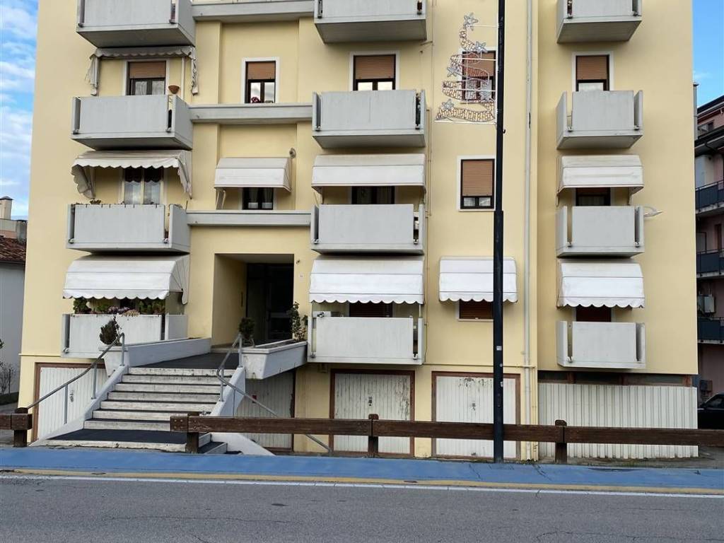 Appartamento a Caorle in Via Strada Nuova 36 - Foto 2