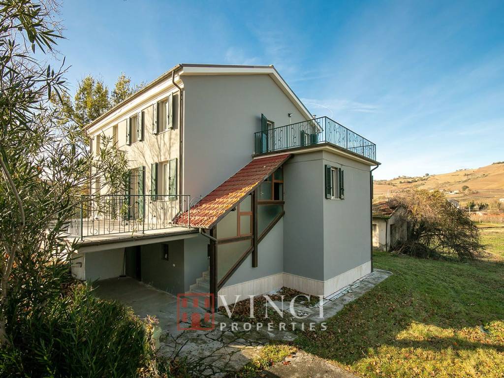 Rustico / casale a Montalto delle marche - Foto 3