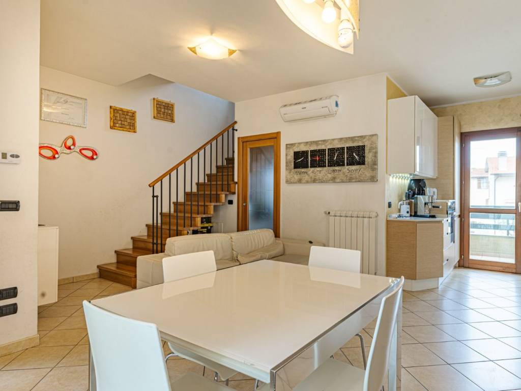 Villa a Agliana in Via Ponte dei Bini - Foto 5