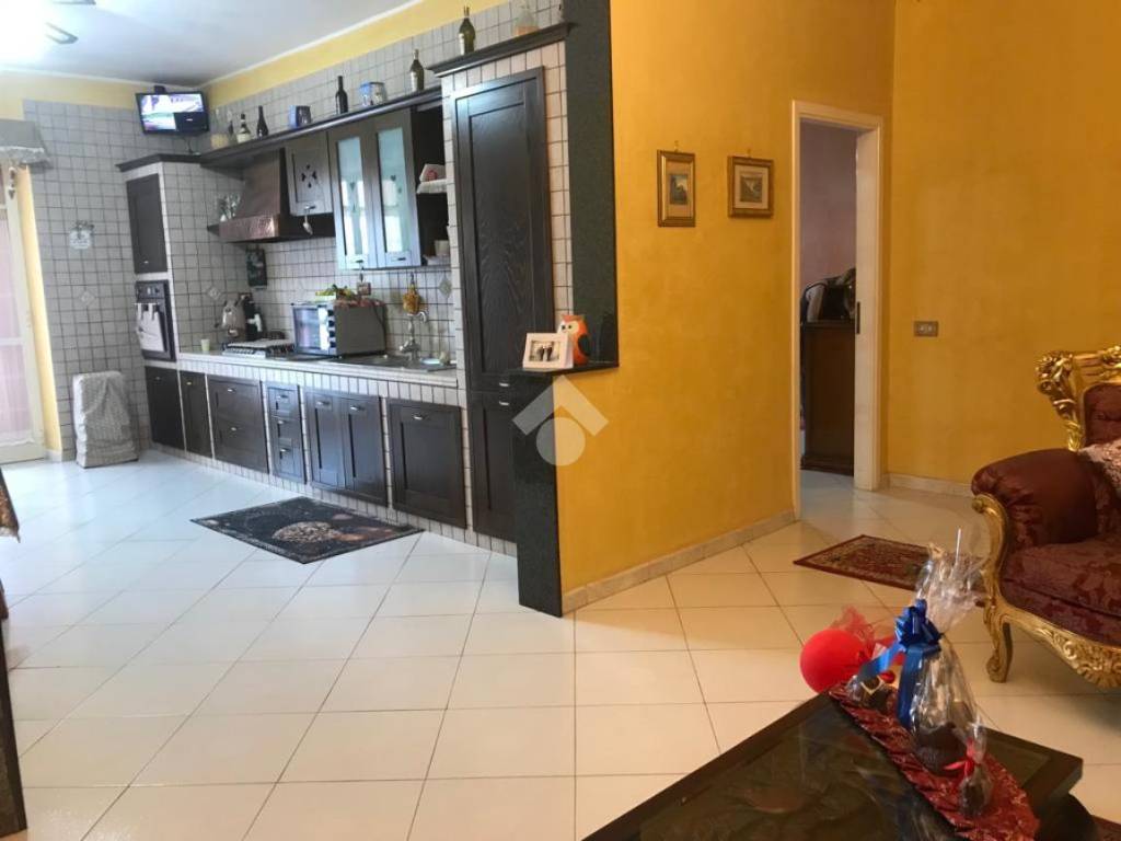 Appartamento a Acerra in Via Molino Vecchio, 58 - Foto 4