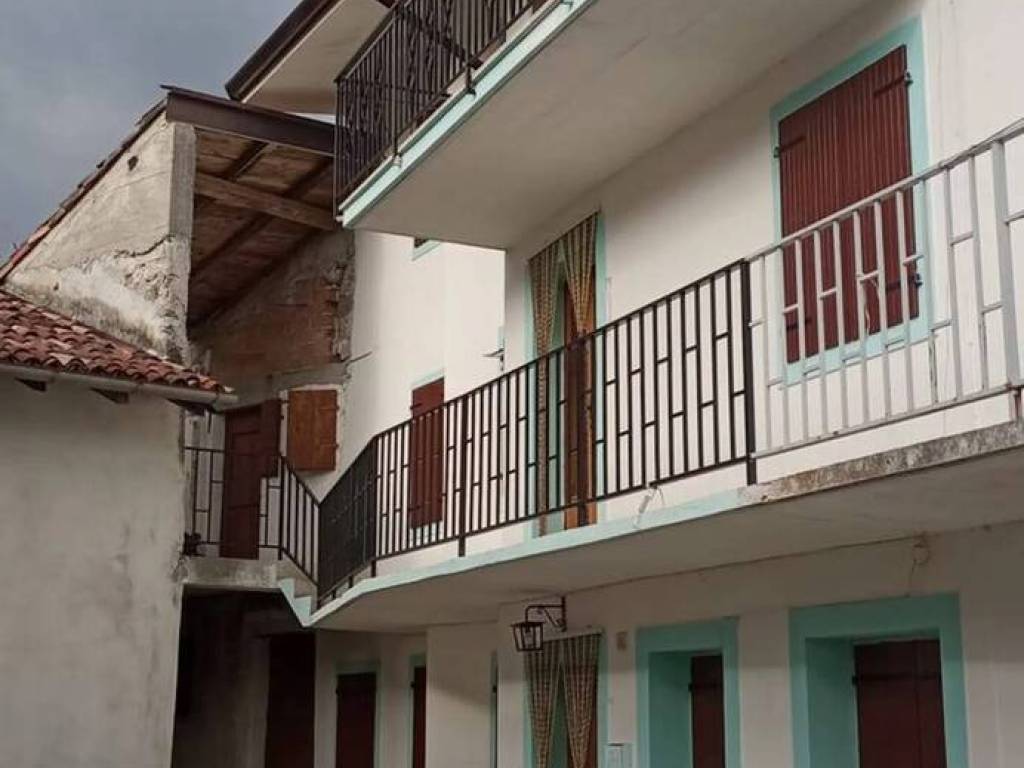 Villa a Tramonti di sotto in Vicolo Della Bugatta 16 S.N.C. - Foto 3