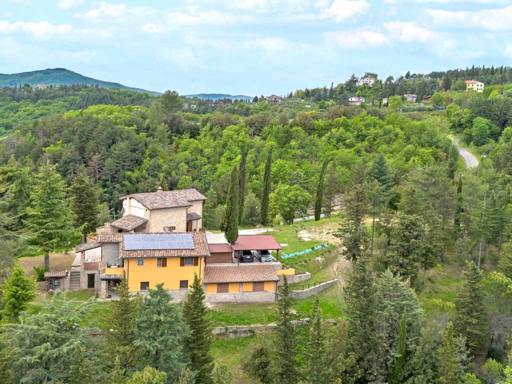 Rustico / casale a Monte santa maria tiberina in Via Roma - Foto 2