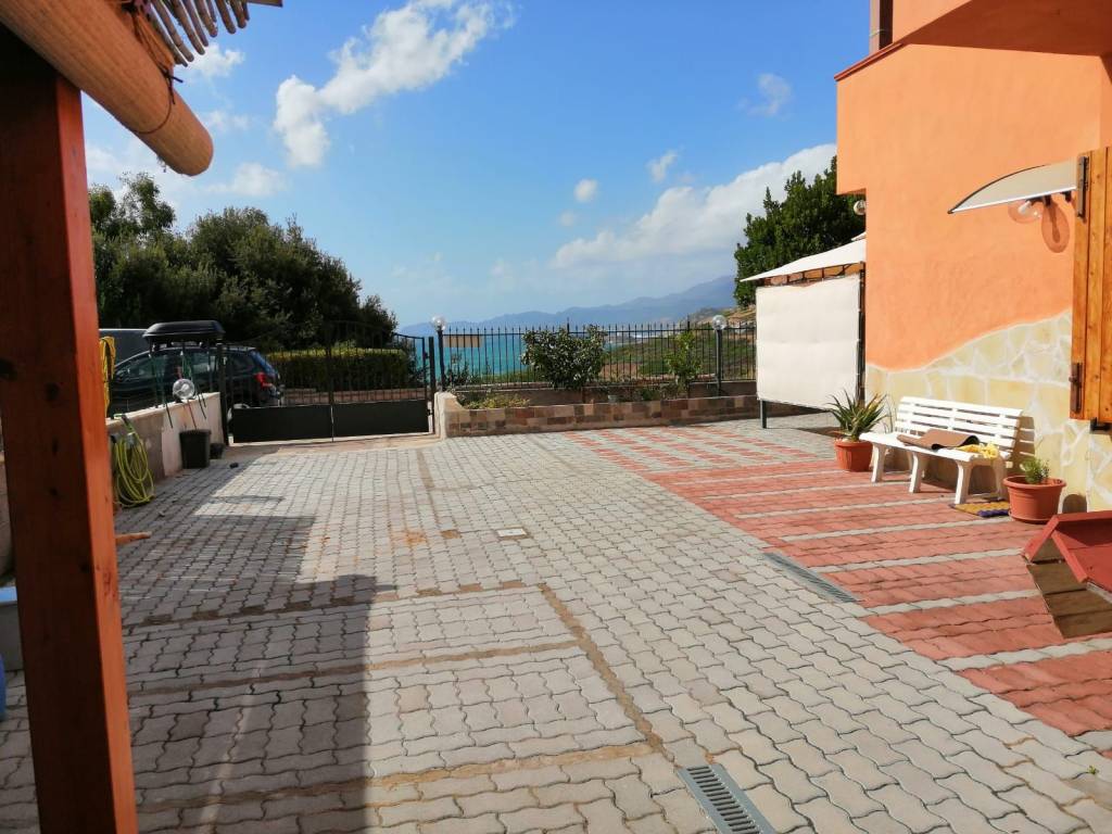 Appartamento a Bosa in Strada Comunale Magomadas-Turas - Foto 2