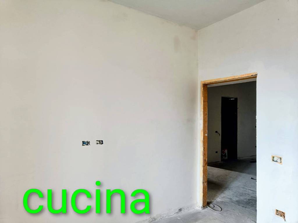 Appartamento a Anguillara sabazia in Via Campomarinaro - Foto 4