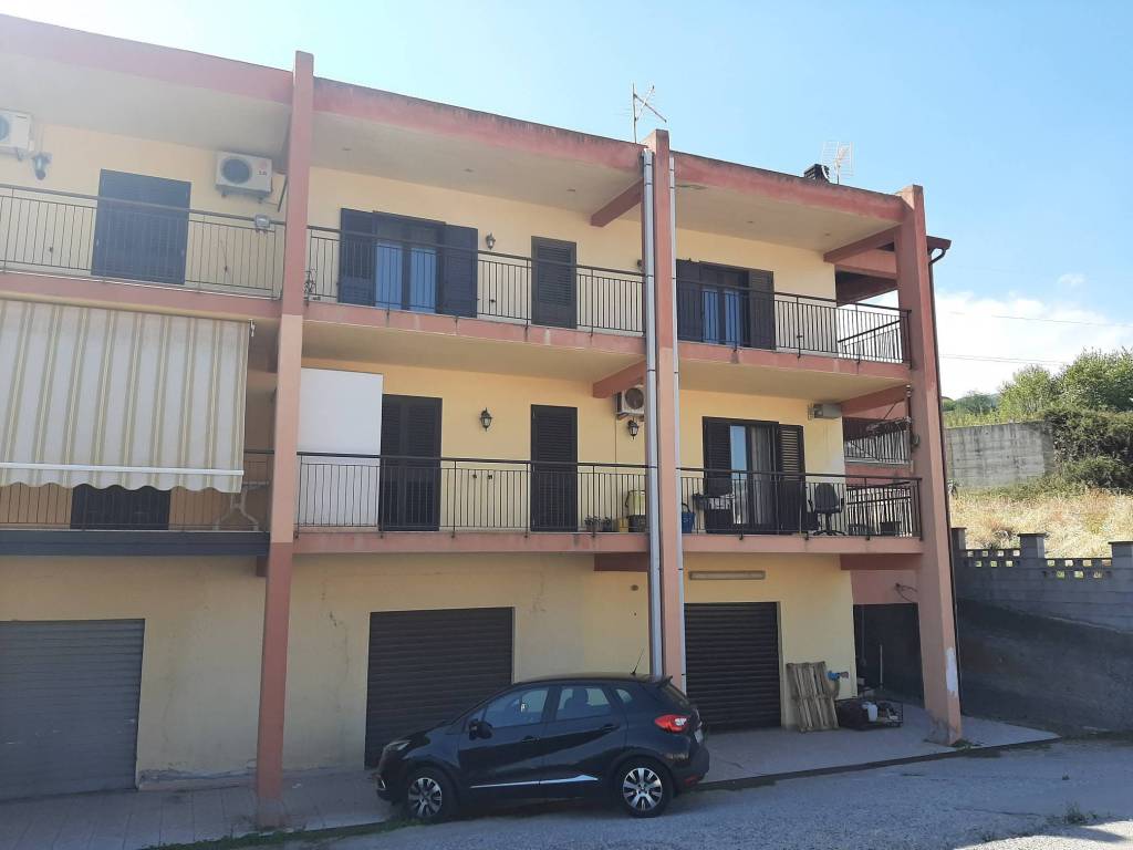 Appartamento a Patti in Via Francesco Nachera Pittore - Foto 2