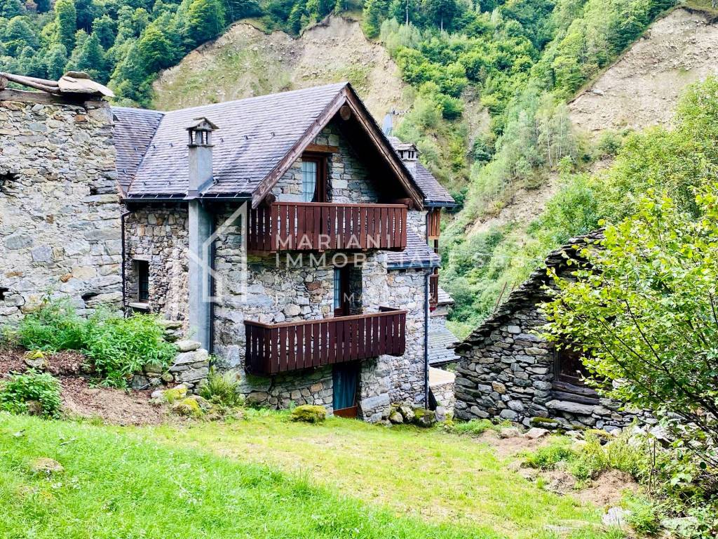 Villa a Bannio anzino in Località Parcineto, 15 - Foto 2
