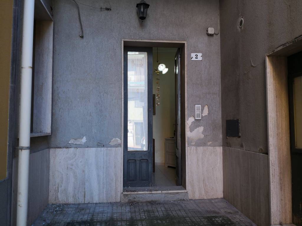 Casa indipendente a Carlentini in Via Raffaello - Foto 3