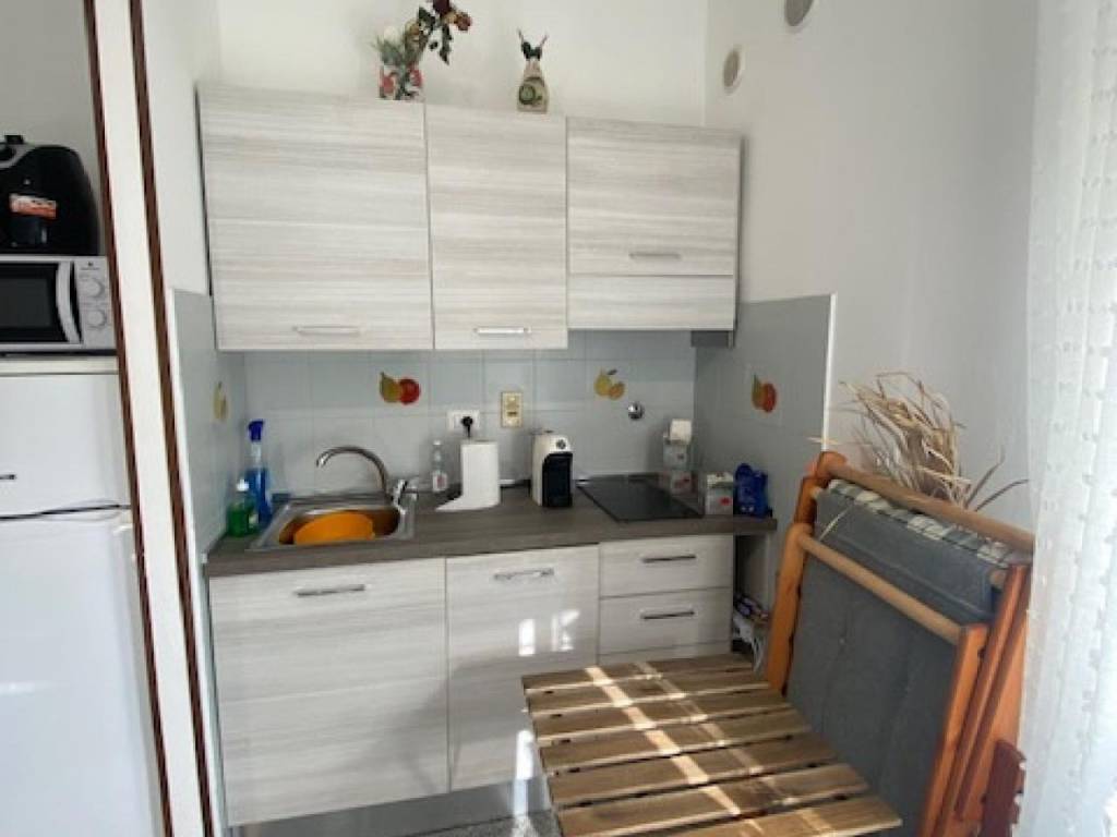 Appartamento a San bartolomeo al mare in Via degli Aranci, 4 - Foto 4