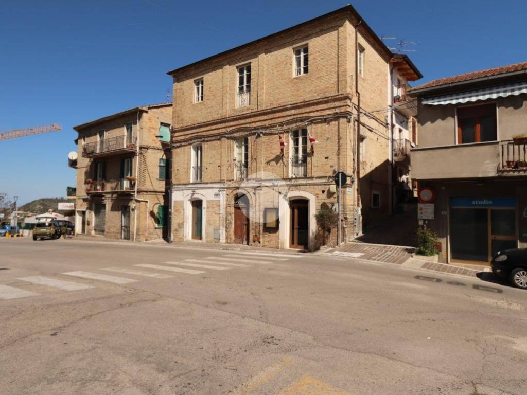 Rustico / casale a Spoltore in Via G. Fonzi, 15 - Foto 4