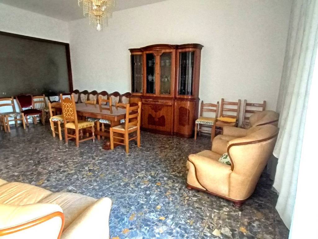 Appartamento a Ponsacco in viale 1 maggio - Foto 4