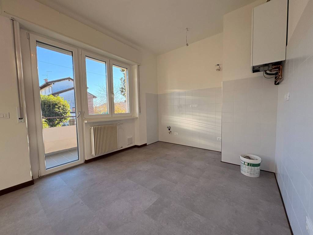 Appartamento a Udine in Via Sesto in Sylvis - Foto 4