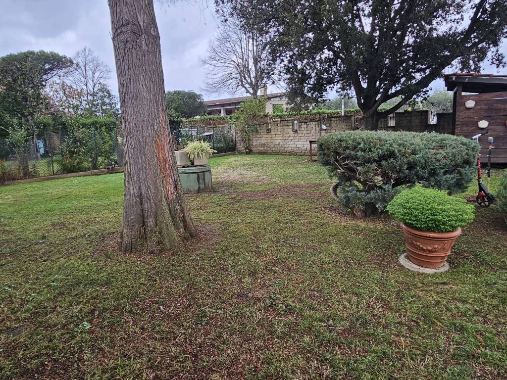 Appartamento a Latina in Strada Frassoneto - Foto 5