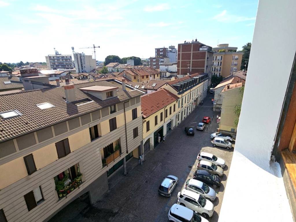 Appartamento a Lissone in Via Santi Pietro e Paolo, 31 - Foto 2