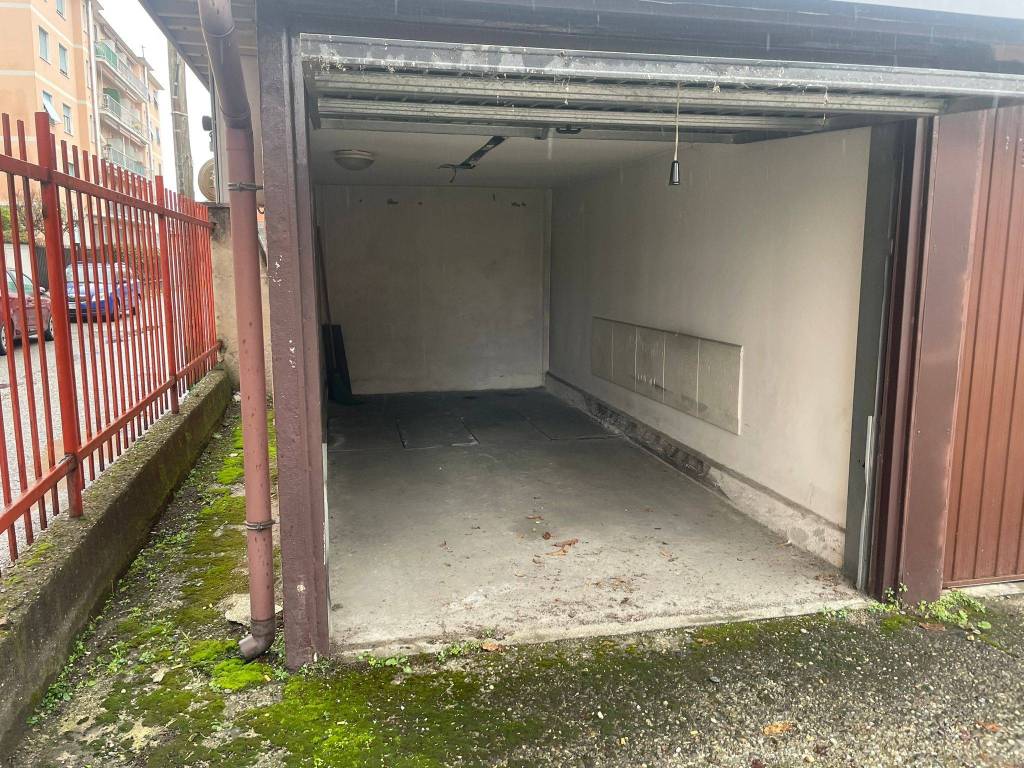 Box / garage a Brugherio in Via Monte Rosa - Foto 4