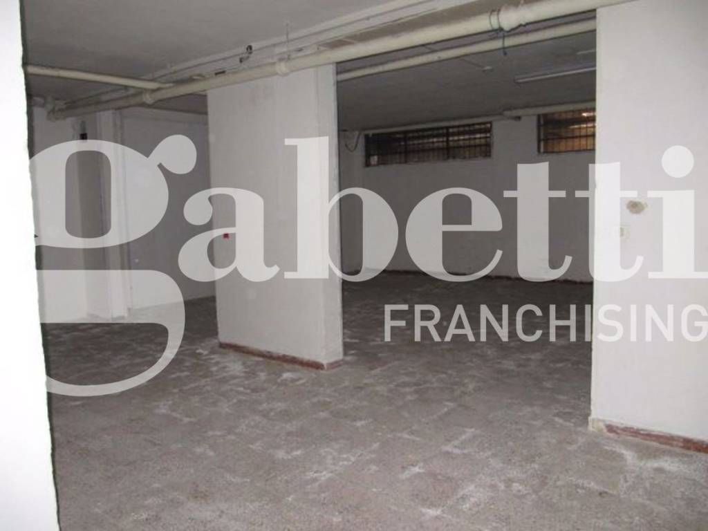 Box / garage a Brindisi in Via Pace Brindisina, 77 - Foto 5