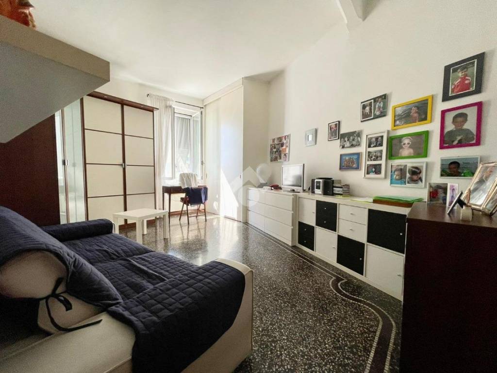 Appartamento a Genova in Via Pellegrino Matteucci, 3 - Foto 5