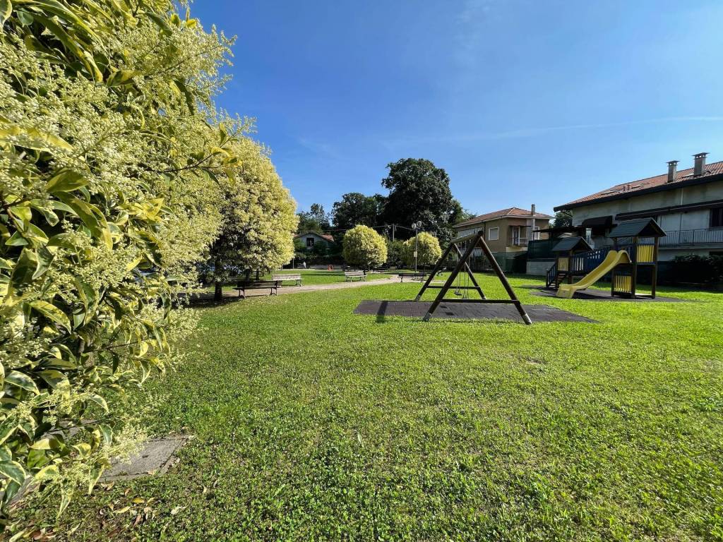 Appartamento a Samarate in Via Agusta, 441 - Foto 4