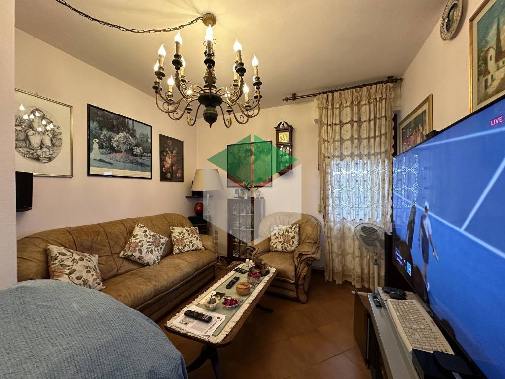 Appartamento a Viareggio in Via 8 Marzo - Foto 2