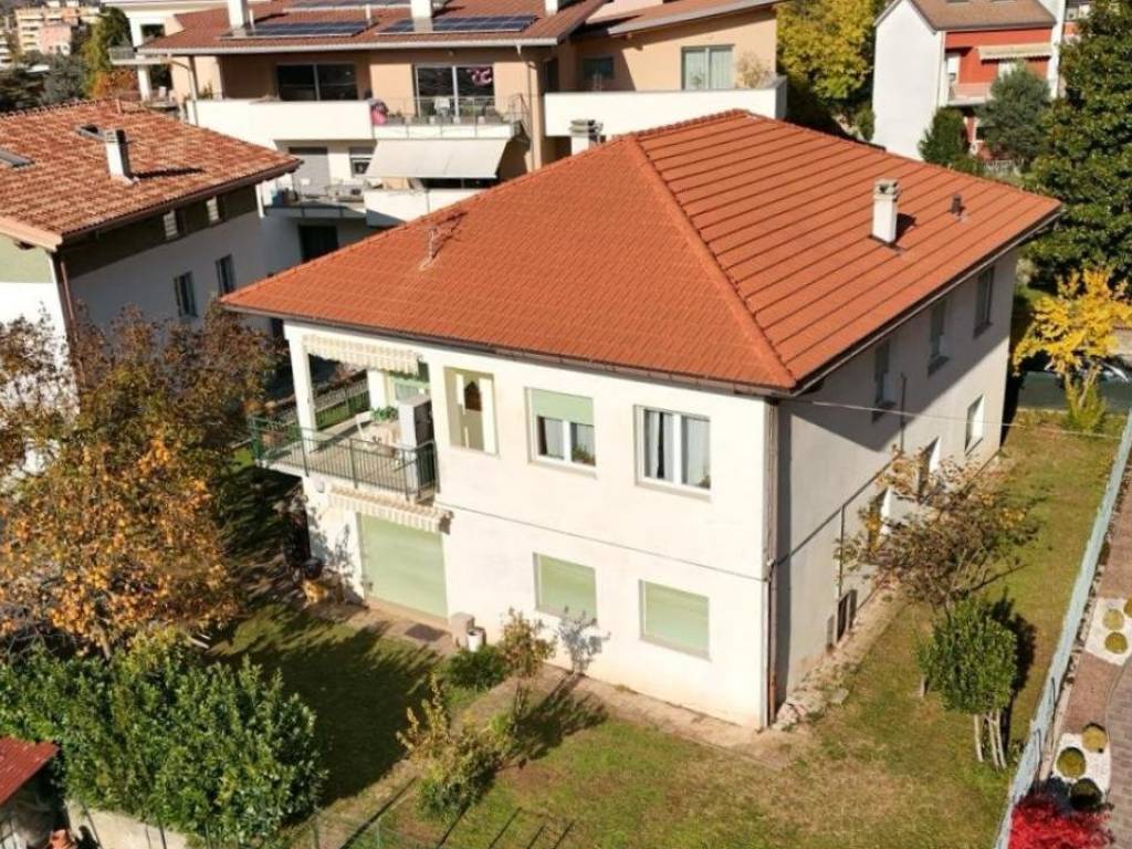 Appartamento a Rovereto in Via Gaetano Donizetti, 27 - Foto 3