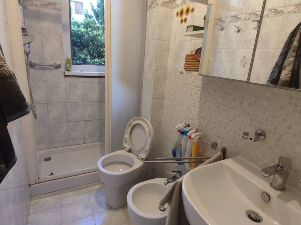 Appartamento a Trieste in Via Vinicio Lago, 16 - Foto 4
