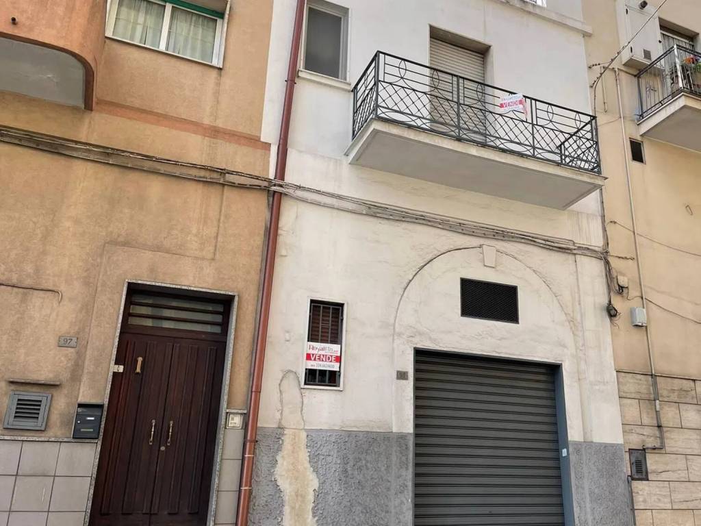 Box / garage a Ginosa in Via Pietro Siciliani S.N.C. - Foto 2