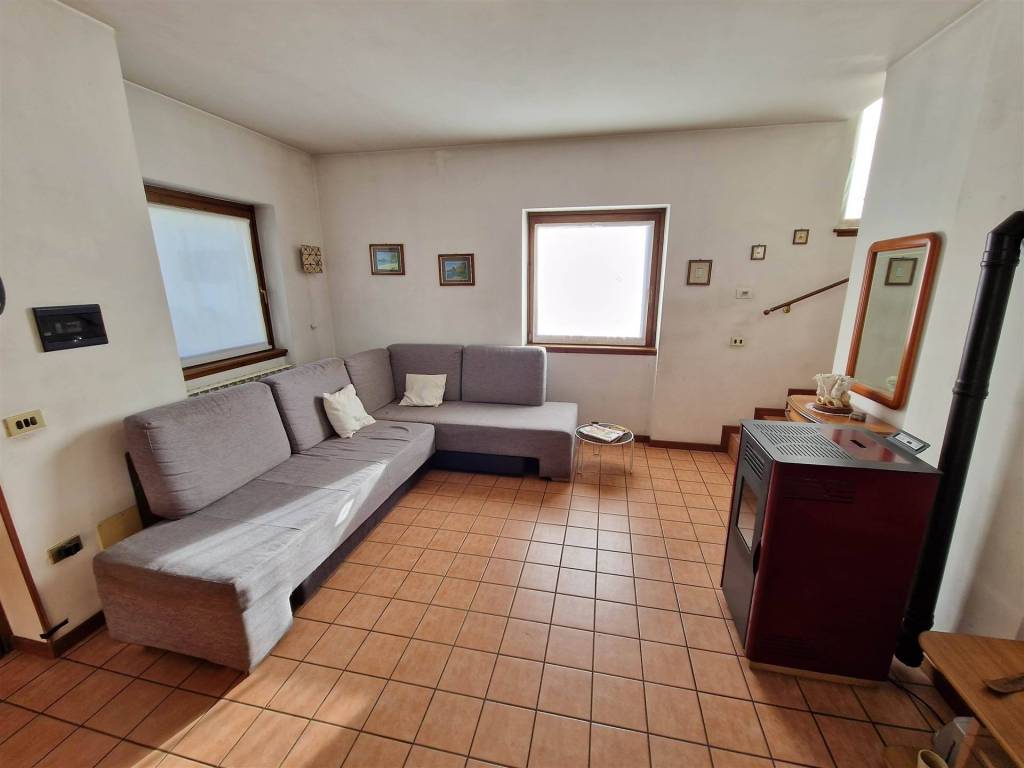 Villa a Novate mezzola in Via Della Riva - Foto 4