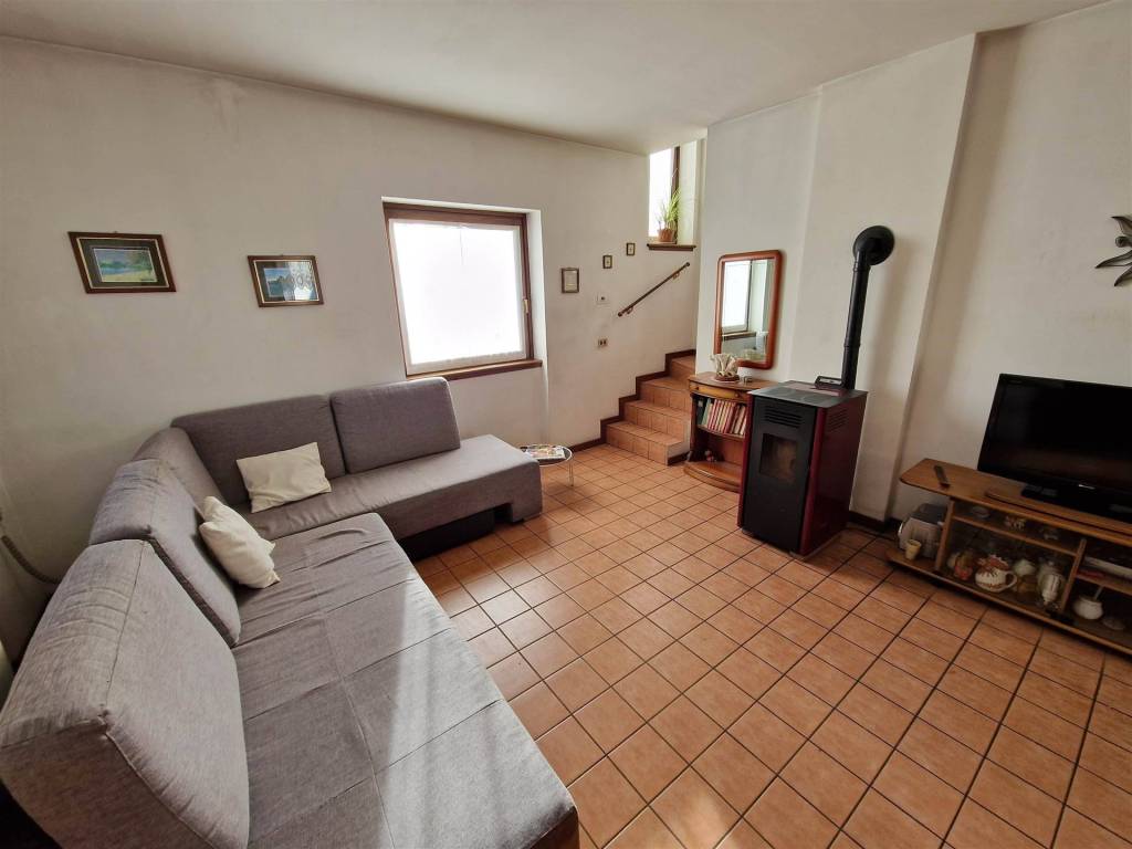 Villa a Novate mezzola in Via Della Riva - Foto 5